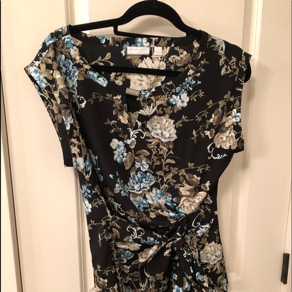 Pretty Floral Blouse - Picture 2 of 4